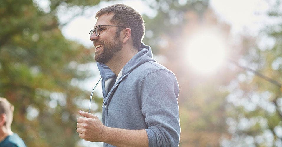 How do I sync my Fitbit with the WeightWatchers® app?