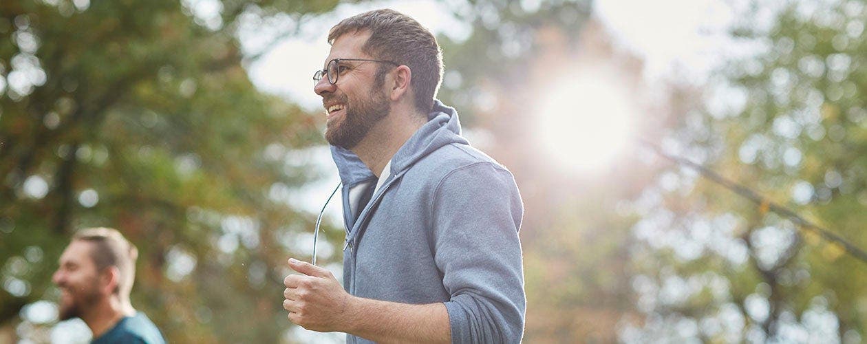 How do I sync my Fitbit with the WeightWatchers® app?