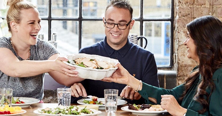 Host a healthy dinner party