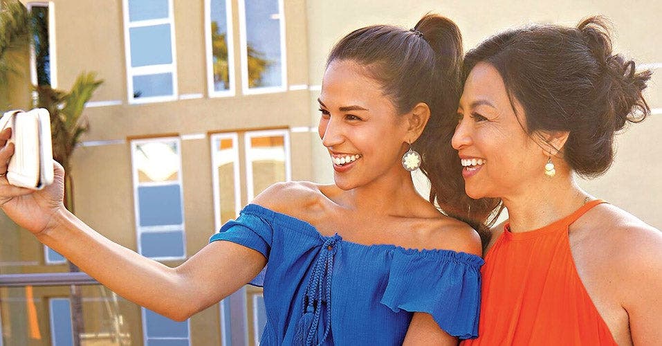 5 reasons to share your weight loss journey with friends & family