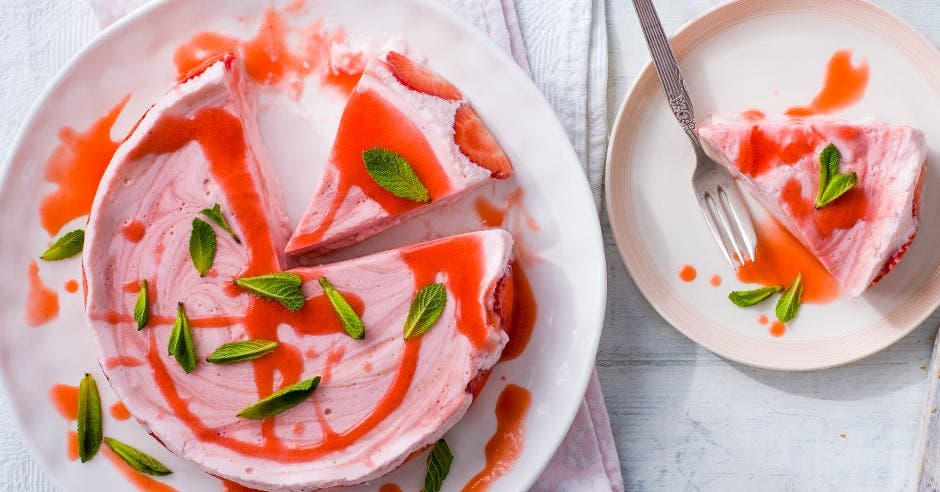 6 ways to serve up strawberries