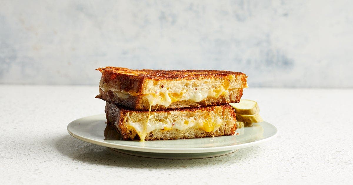 Your Complete Nutrition Guide to Vegan Cheese