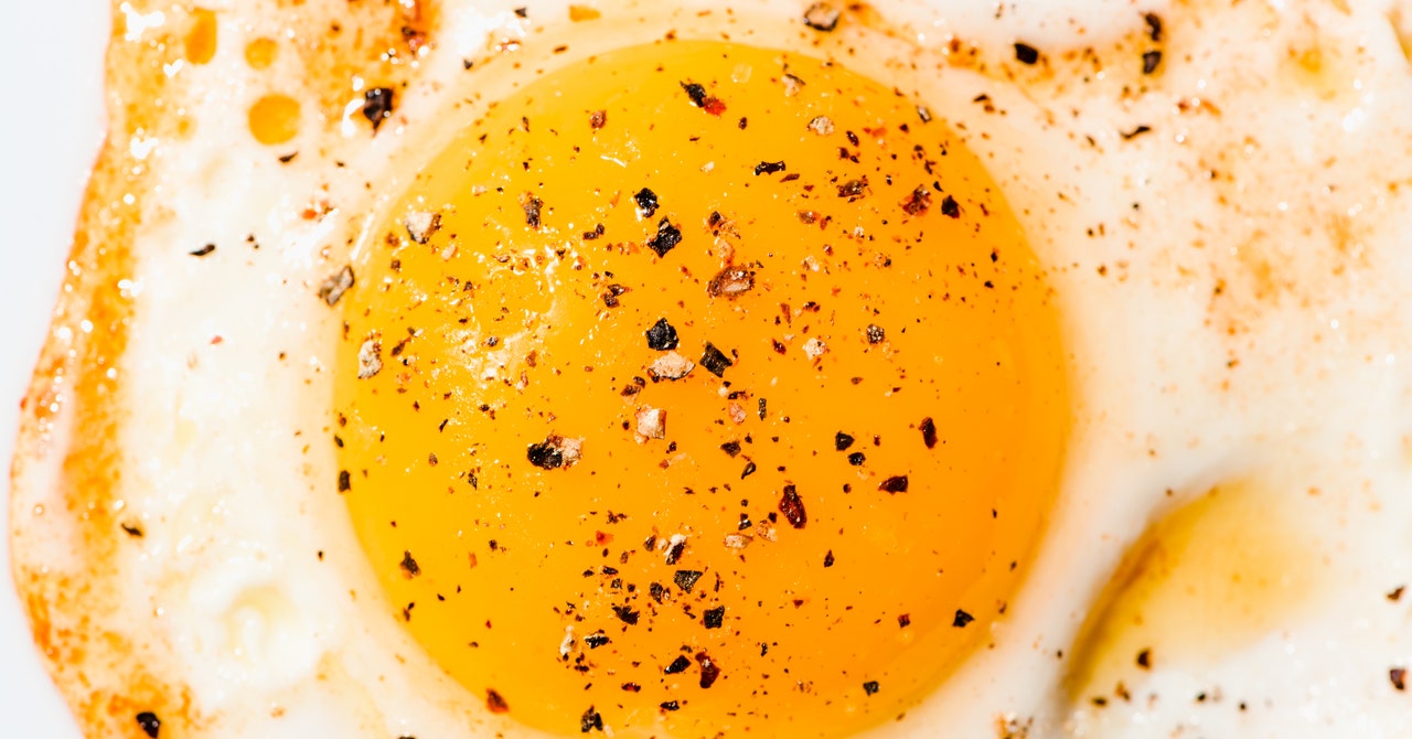 Can you get bird flu from eating eggs?