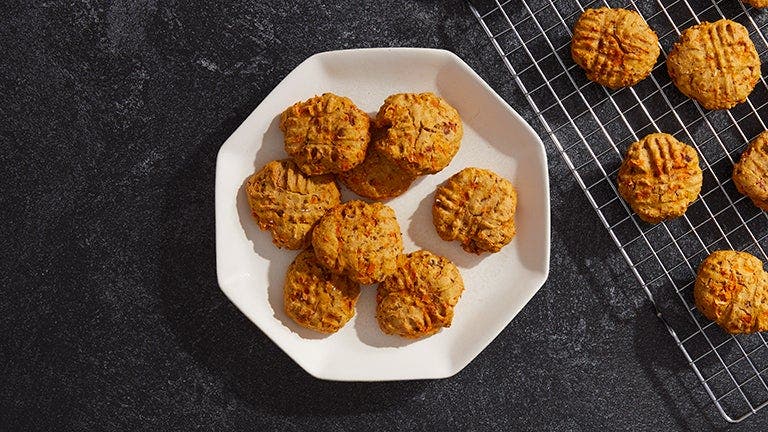 plate of cookies