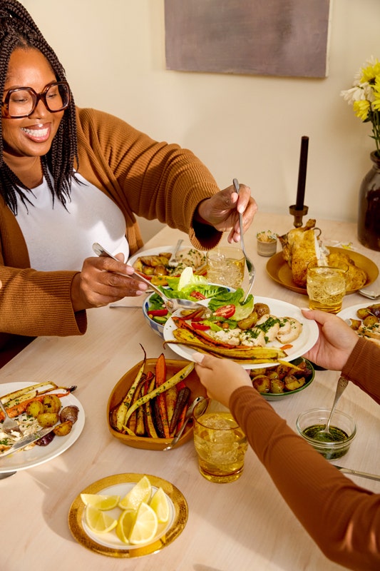 weightwatchers members enjoying food