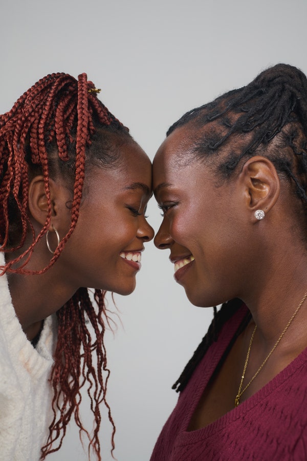 weightwatchers members smiling at each other