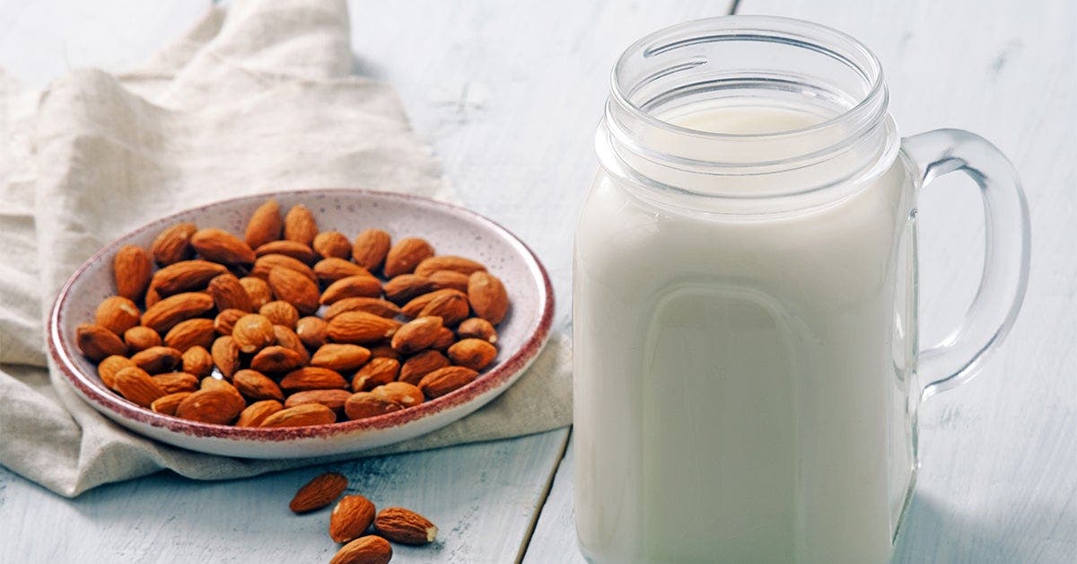 What You Need to Know About Almond Milk and Weight Loss