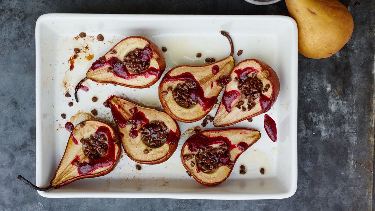 45 Ideas for Using November’s Best Fruits and Veggies