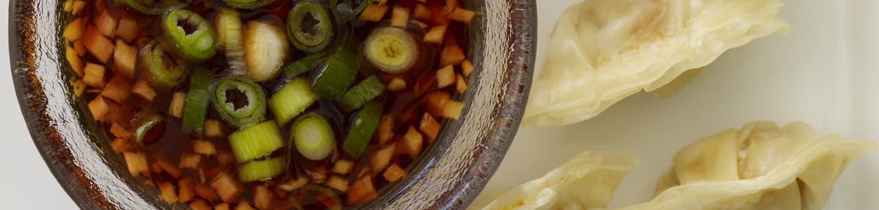 24 Delicious Sauces & Salad Dressings