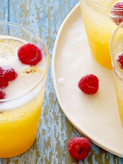 These mixed drink tricks will help you fit cocktails into your SmartPoints budget