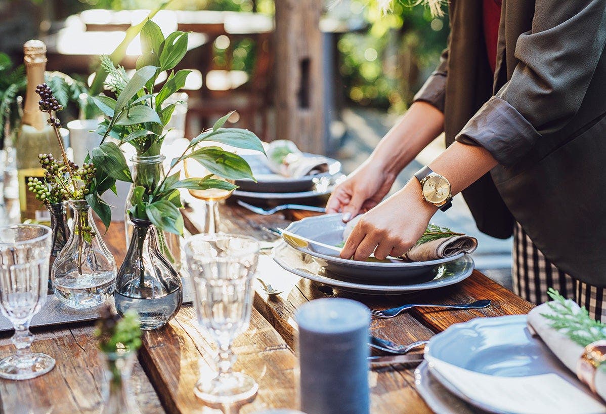 The Stress-Free Way to Throw a Dinner Party