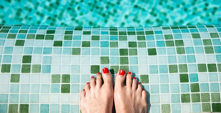 Know before you go: Community pool