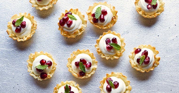 19 crowd-pleasing holiday desserts