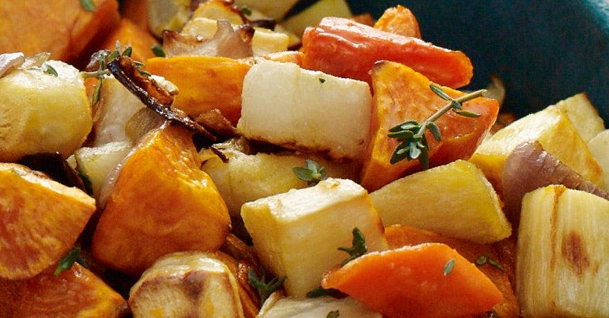 28 recipes that taste better when you roast them