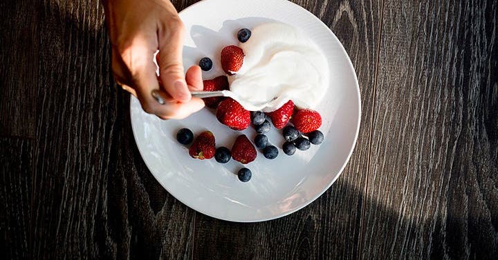The Best Plain Nonfat Yogurts to Eat on WeightWatchers®