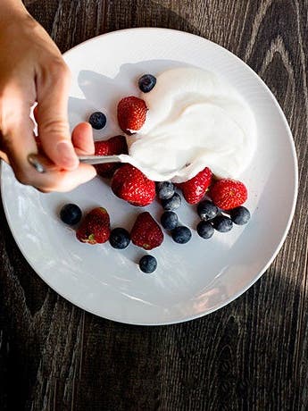 The Best Plain Nonfat Yogurts to Eat on WeightWatchers®
