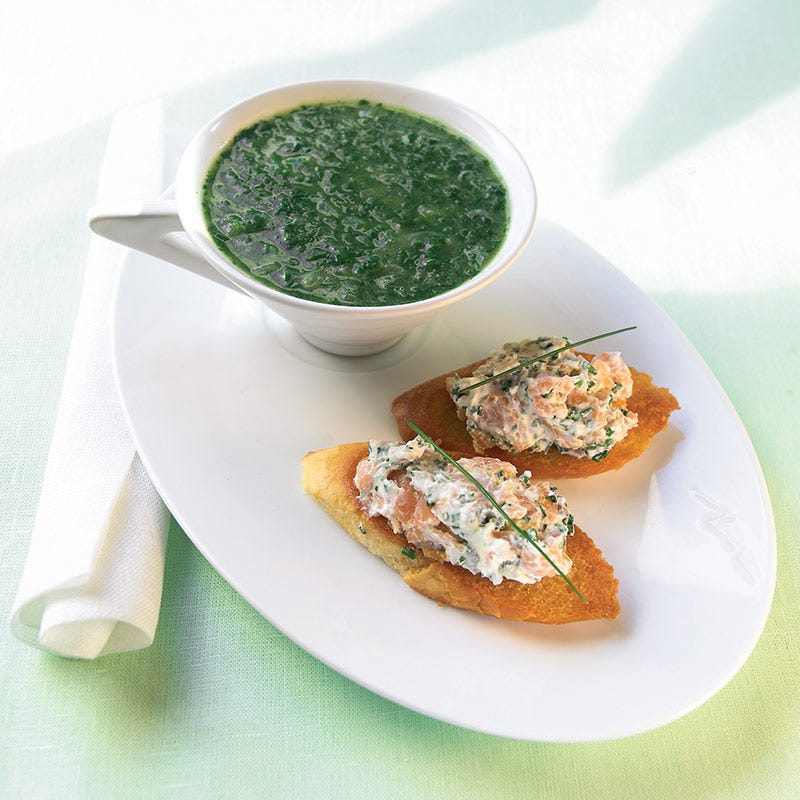 Foto av Nässelsoppa med laxtoast från WW ViktVäktarna