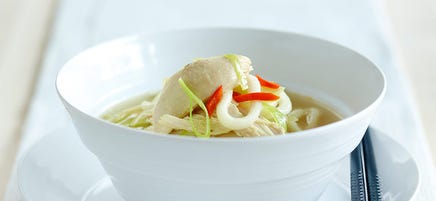 Kyckling- och nudelsoppa med ingefära