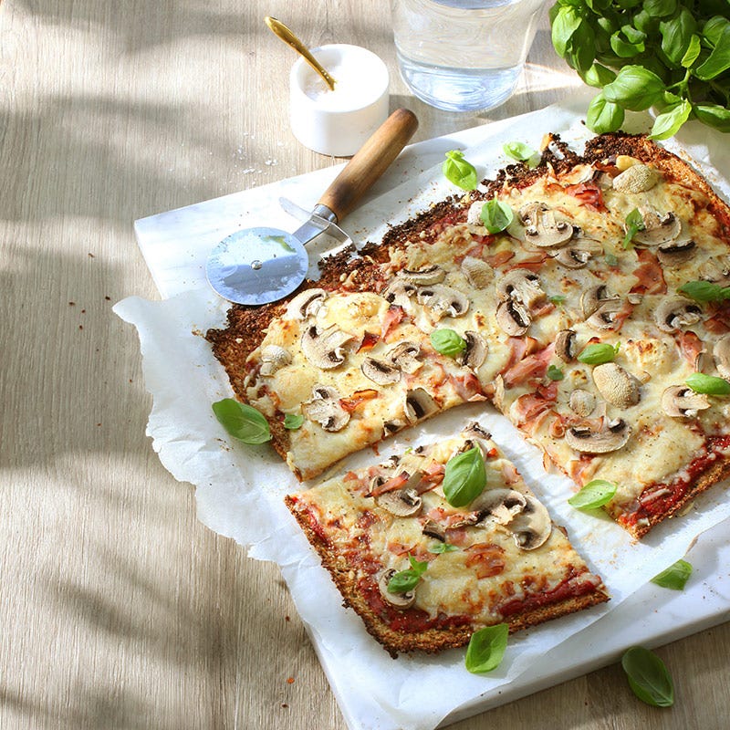 Foto av Blomkålspizza med skinka och svamp från WW ViktVäktarna