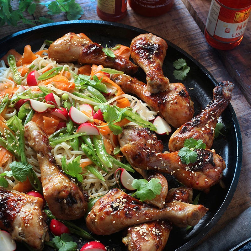Foto av Nudelsallad sweet and sticky chicken från WW ViktVäktarna