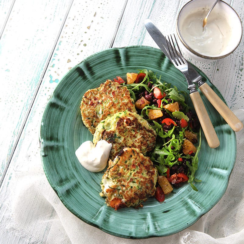 Foto av Zucchiniplättar med bönsallad från WW ViktVäktarna