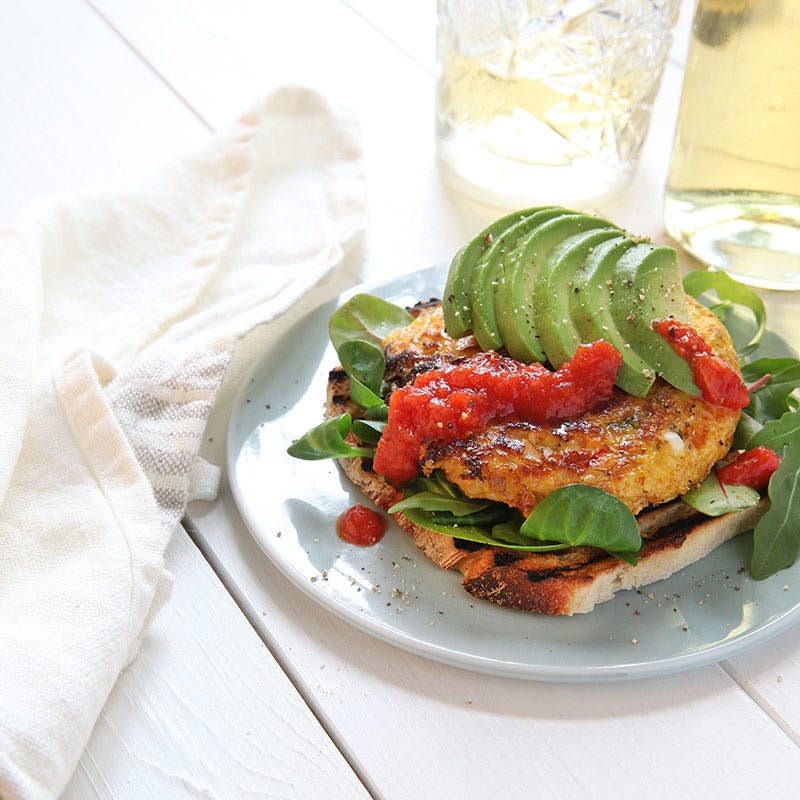 Foto av Halloumi- och morotsburgare med salsa från WW ViktVäktarna