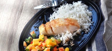 Japansk fisk med mango- och melonsalsa