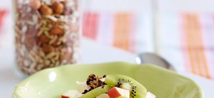 Cottage cheese med frukt och krisp