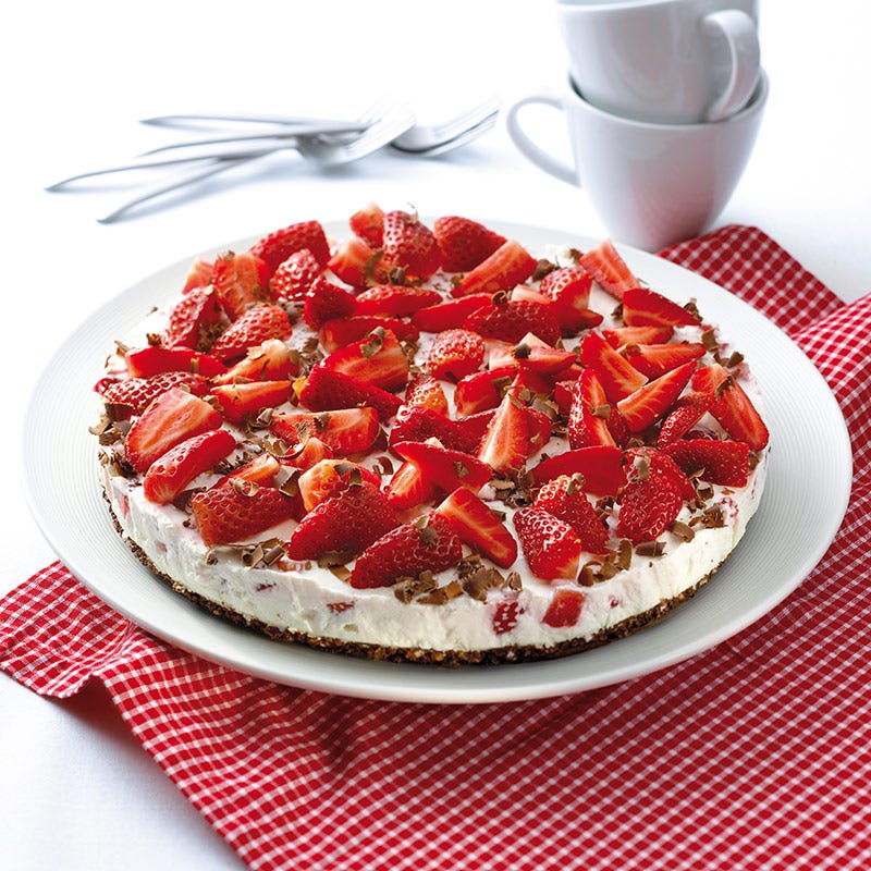 Foto av Jordgubbsmoussetårta med chokladbotten från WW ViktVäktarna