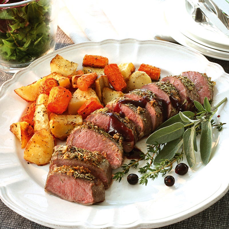 Foto av Lammytterfilé med svartvinbärssås från WW ViktVäktarna