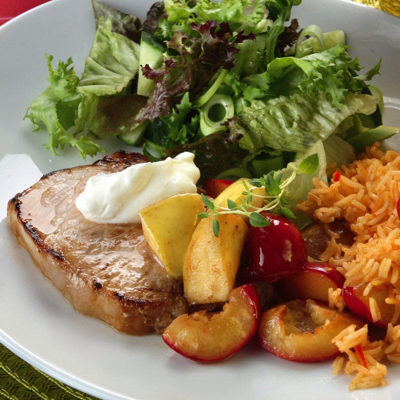 Foto av Kotlett med ris och stekta äpplen och plommon från WW ViktVäktarna