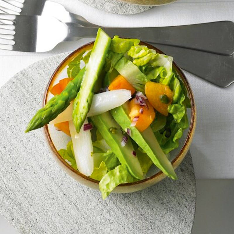 Foto av Sparrissallad med avokado och nektarin från WW ViktVäktarna