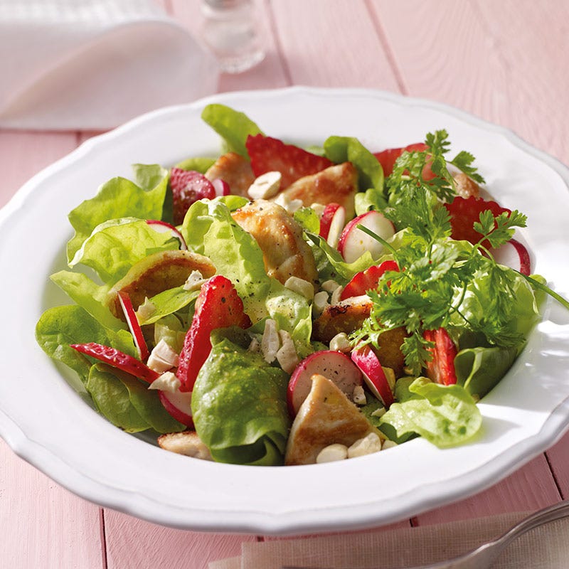 Foto av Kycklingsallad med jordgubbar från WW ViktVäktarna