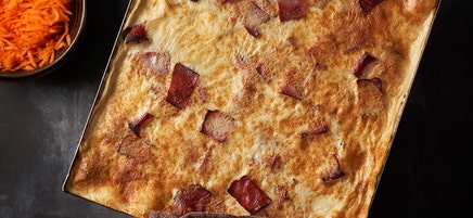 Ugnspannkaka med kalkonbacon