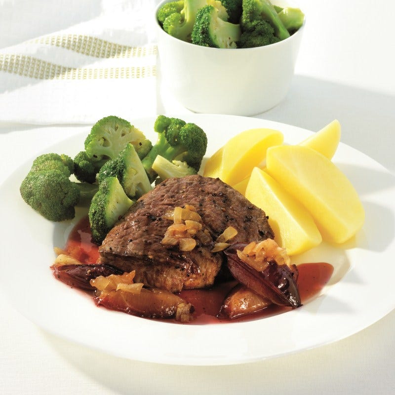 Foto van Ossenhaas met pruimensaus door WW