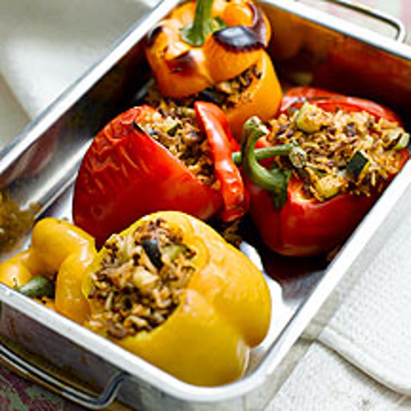 Foto van Gevulde rode en gele paprika’s door WW