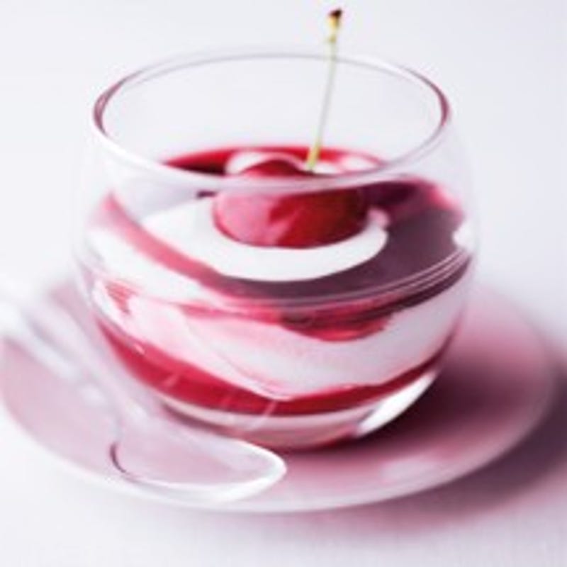 Foto van Zwartewouddessert met kersen door WW