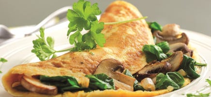 Omelet met spinazie en champignons