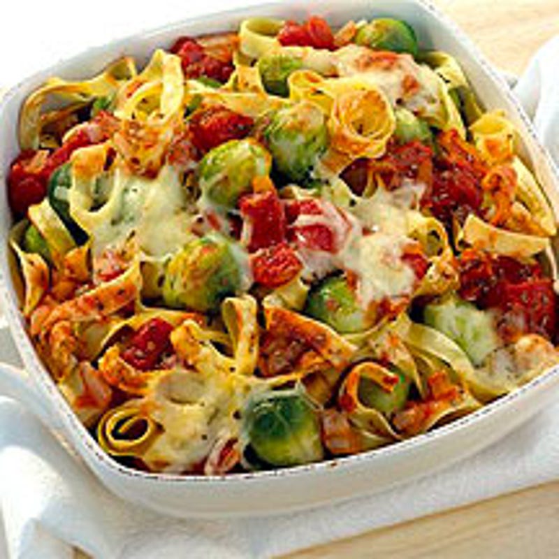 Foto van Ovenschotel met spruitjes en pasta door WW