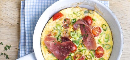 Omelet met ham en tomaat