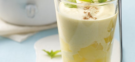 Appel-gembercompote met kaneelyoghurt