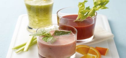 Fruitige tomatencocktail