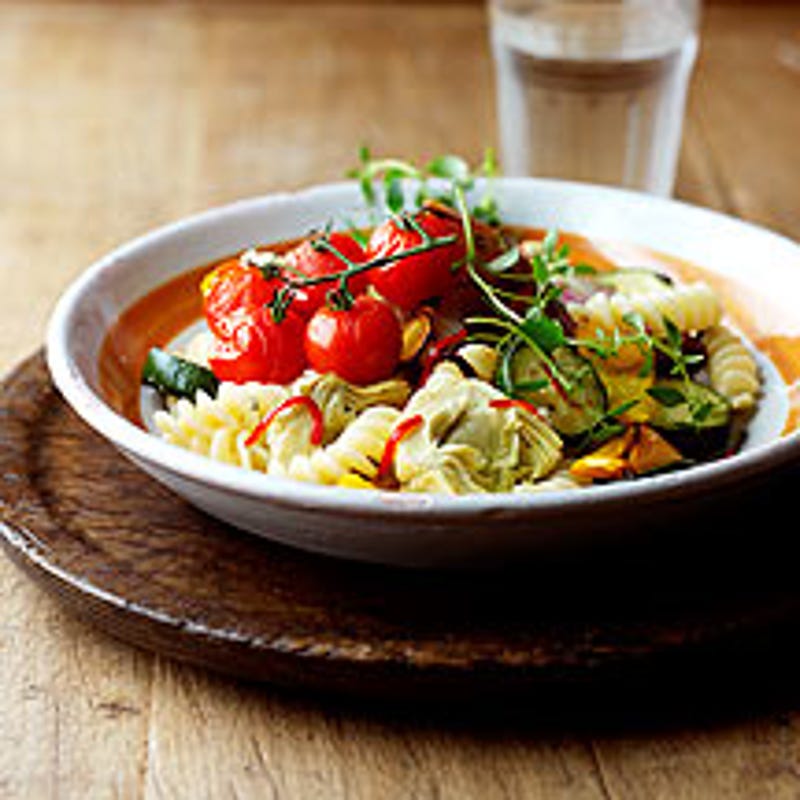 Foto van Pastasalade met geroosterde groenten door WW
