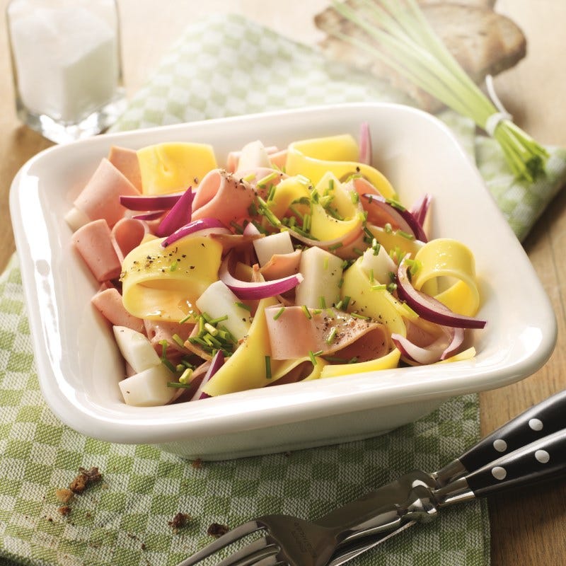 Foto van Salade van rammenas, ham en kaas door WW