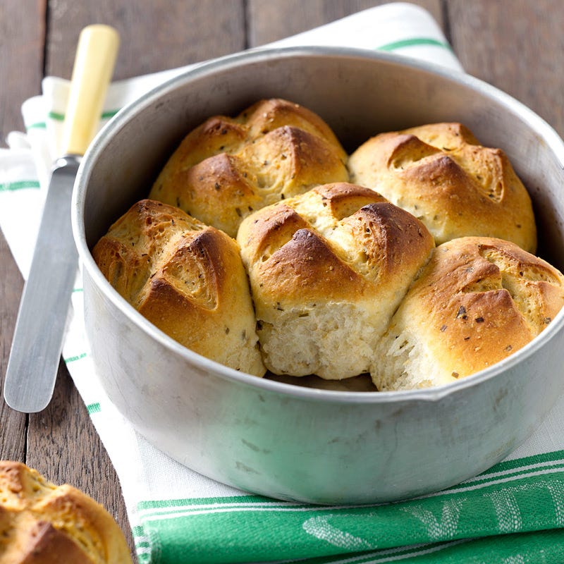 Foto van Broodjes met zure room en bieslook door WW