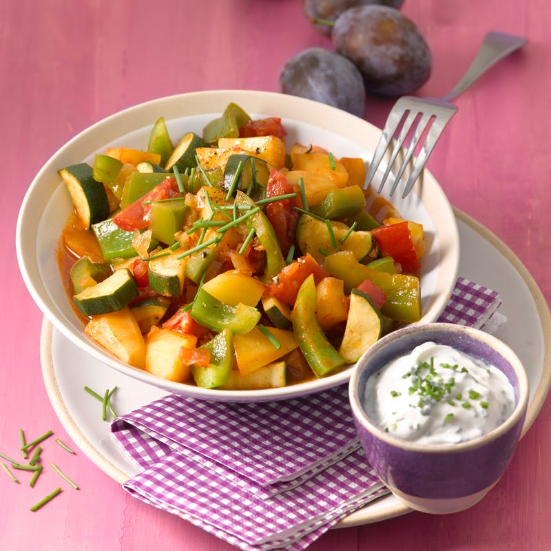 Aardappel-groentepannetje met kruidendip