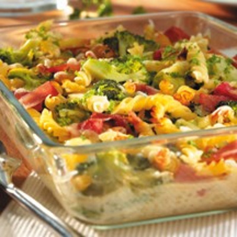 Foto van Ovenschotel met spirelli en broccoli door WW