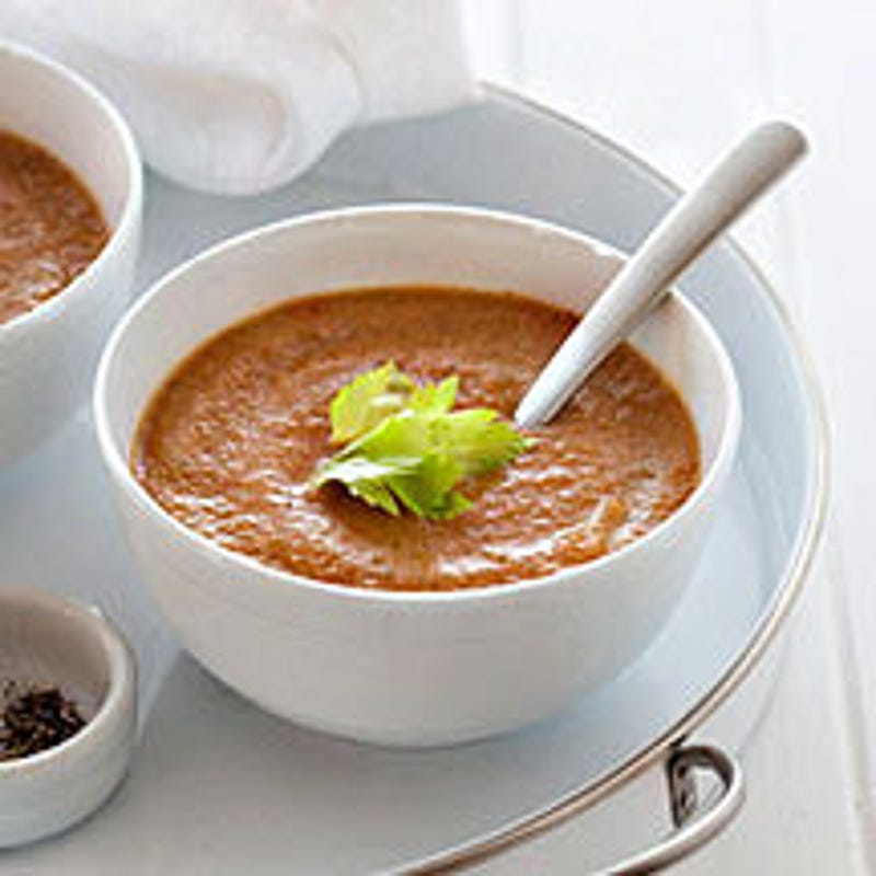 Foto van Verse tomatensoep met broccoli en wortel door WW