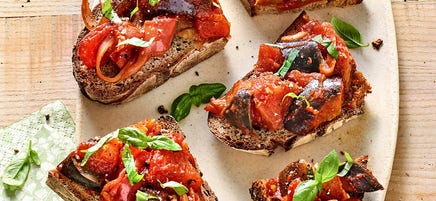 Bruschetta aux tomates et aubergines