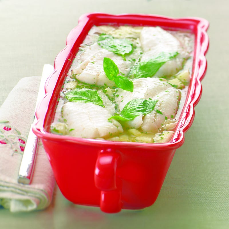 Photo de/du Terrine de turbot en gelée et brunoise de pomme granny, sauce basilic par WW